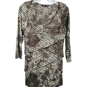 Boho Chic Brown and Tan 3/4 Sleeve Scoop Neck Shirt, Medium